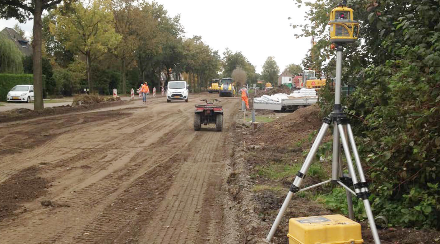 soil stablizing with chemical and machine